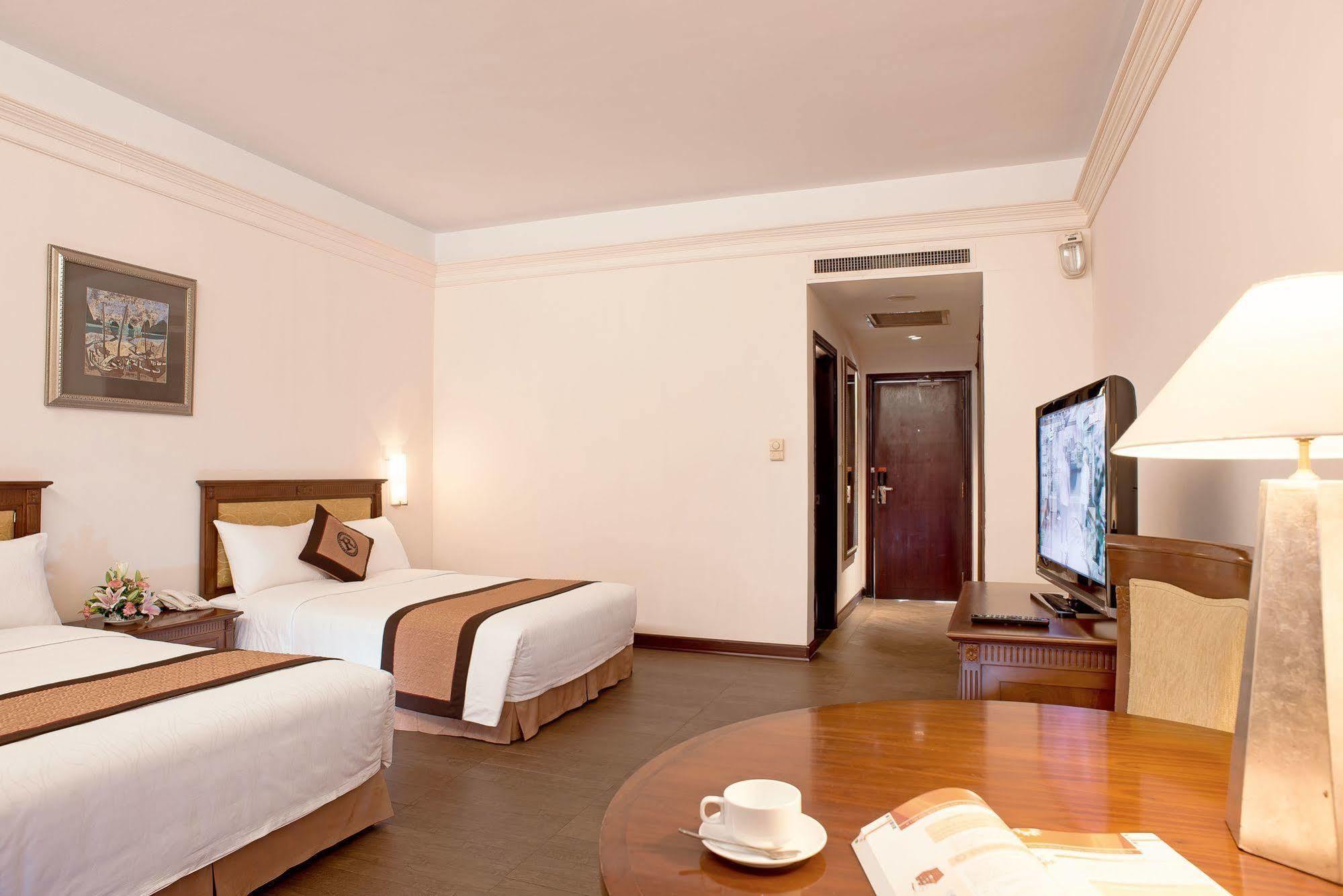 Royal Villas Halong Hạ Long Exterior foto